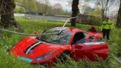 UNIŠTENA MAŠINA OD 280.000 EVRA Vlasnik ferarija koji je slupan na auto-putu "Miloš Veliki" lako podneo štetu: Kupiću novi auto! (VIDEO)