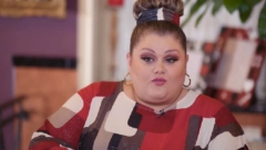 HEKLAM, ŠTRIKAM, PRAVIM KEKSIĆE Pevačica otkrila čime je zamenila muzičku binu, za čime jako pati!