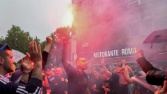 UVERTIRA MEČA ENGLESKA - ŠKOTSKA Vatrena atmosfera na ulicama, baklje, pesnice... (FOTO, ENGLESKA)