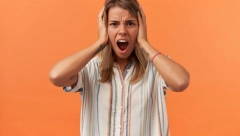 Obratite pažnju: Ovo su simptomi rane menopauze