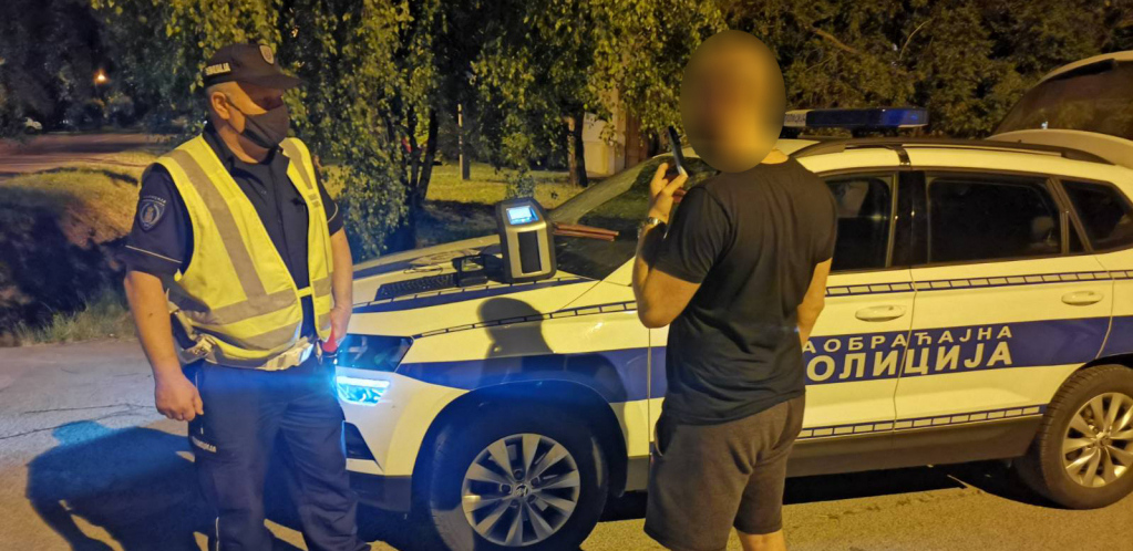 VOŽAČ UDARIO STARIJEG PEŠAKA Policija uradila test, muškarac je odmah uhapšen