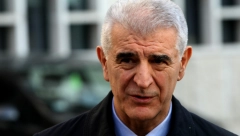 ADVOKAT UHVAĆEN U ČISTOJ LAŽI Otvoreno tvrdi da je Apelacija donela odluku na osnovu Vučićeve izjave iz budućnosti!