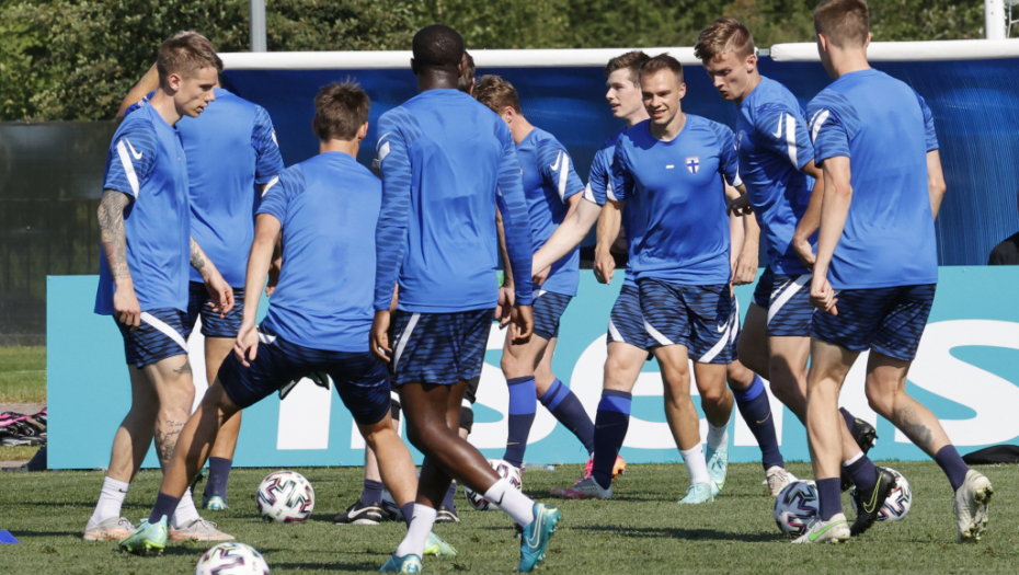 NAJVEĆA UTAKMICA U ISTORIJI! Predsednik poželeo sreću reprezentaciji u presudnom meču