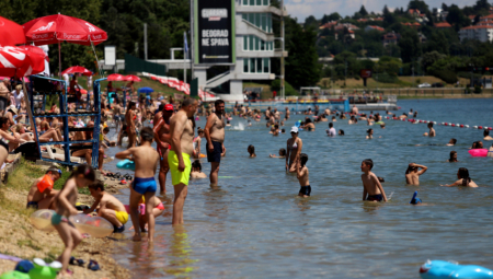 LETO NA ADI CIGANLIJI Evo na koje načine se osigurava bezbednost na jednom od omiljenih kupališta Beograđana!