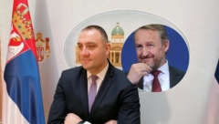 VUJADINOVIĆ REAGOVAO NA NASTUP IZETBEGOVIĆA: Naslednik politike Islamske deklaracije nije pozvan da uređuje odnose Srbije i Crne Gore