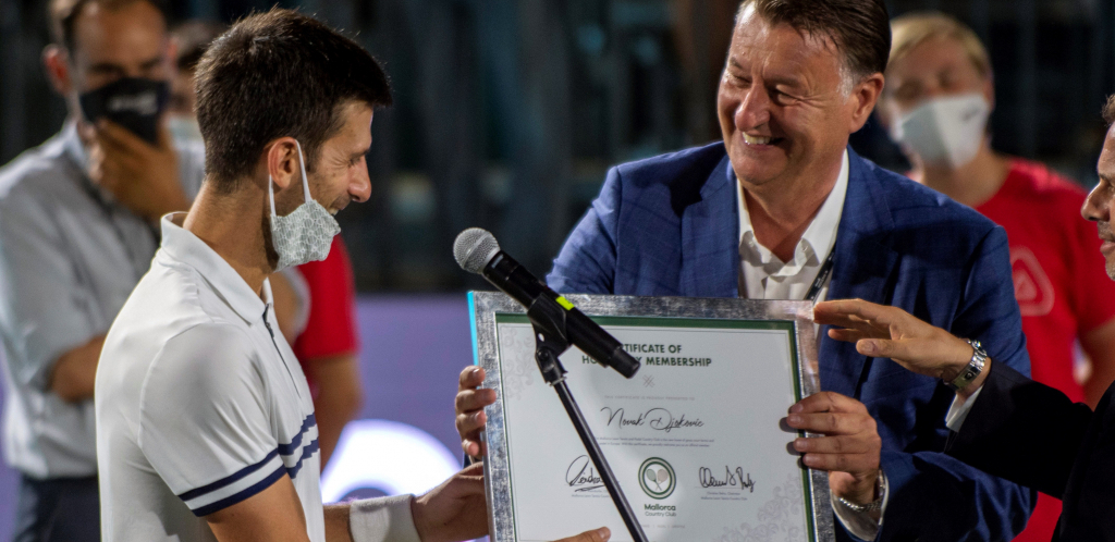 DA LI JE OVO MOGUĆE? Novak Đoković juri ono što je uspelo samo jednoj osobi u istoriji i to davne 1988!