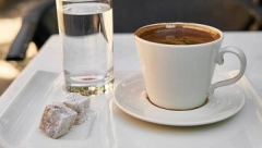 NAIZGLED BEZAZLENA NAVIKA NAM UNIŠTAVA ZDRAVLJE: Ako pijete kafu ujutro 1 grešku obavezno izbegnite