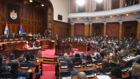 NAJNOVIJA ODLUKA VLADE SRBIJE, TIČE SE MLADIH LEKARA! Otvaraju se radna mesta za najbolje diplomce!