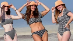 GLUMICA SE SKINULA U BIKINI I POKAZALA IZVAJANO TELO! Svi u čudu komentarišu: "Ti si boginja", "Lepša si od ćerki"!