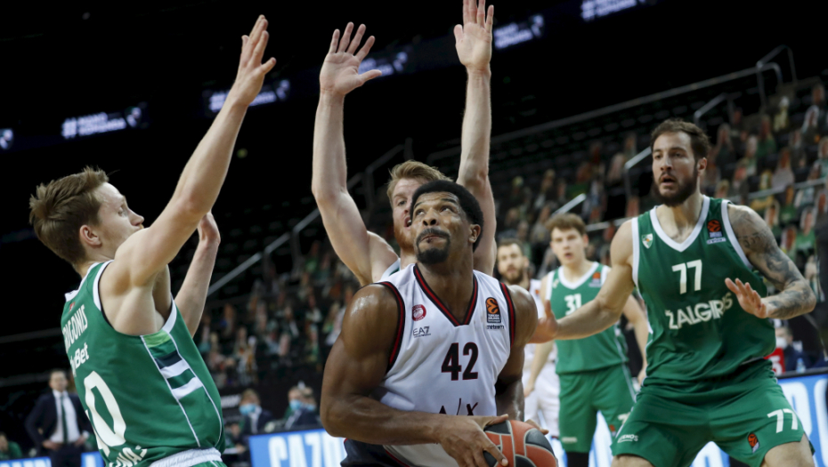 LITVANCI NE STAJU Žalgiris već doveo četiri pojačanja, a peto bi trebalo da bude Amerikanac iz šampiona Nemačke