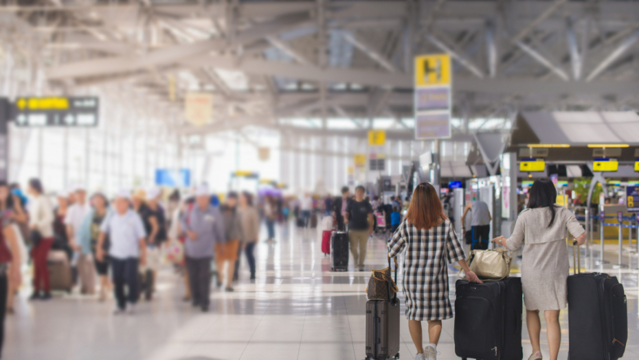 Poznata avio-kompanija otkazuje dnevno stotine svojih letova, pozivajući se na nedostatak radne snage!