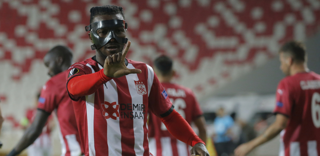 ŠAMPION NE MOŽE DA ČEKA, NIŠTA OD PRIJOVIĆA! Crvena zvezda odustala od Srbina, ali krenula po napadača Šahtjora! (VIDEO)