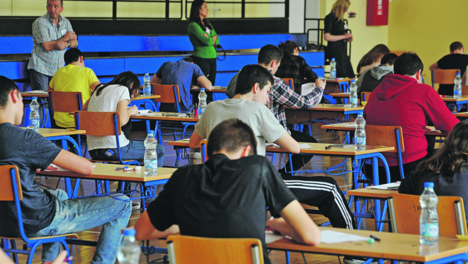 ŠTA SA MALOM MATUROM AKO STIGNE DOJAVA O BOMBI? Scenario kojeg se svi pribojavaju