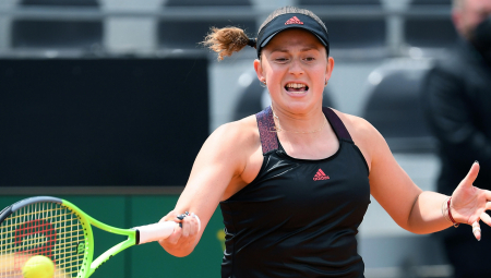 SVET SPORTA U ŠOKU Teniserku kaznila njena država jer je igrala protiv Rusa, ostala bez novca