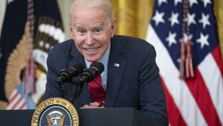 "STARICA ĆE SE UDAVITI!" Velika američka osveta Evropskoj uniji