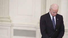 Bajden se sastao se sa porodicama poginulih na Floridi: Stradalo 18 ljudi, najmlađa žrtva ima samo ČETIRI GODINE