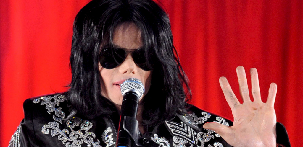 OVAKO IZGLEDA SIN MAJKLA DŽEKSONA Imao je samo sedam godina kada mu je otac preminuo, a ovo mu je zamerio!