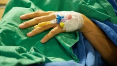 ŠOK U OPERACIONOJ SALI Došao da odstrani kilu, kad su lekari videli šta ima u stomaku, nastao haos