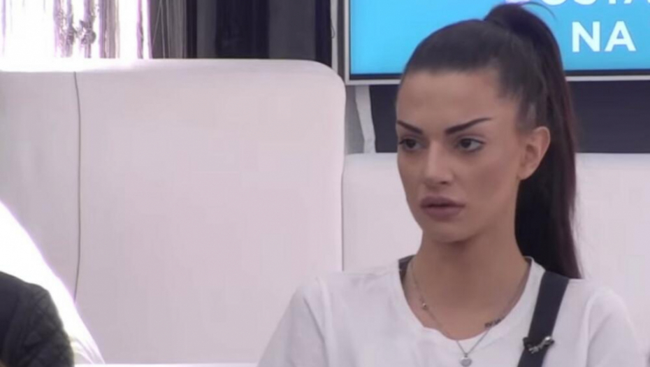 TARA SE NIJE POJAVILA NA ROČIŠTU! Bivša cimerka je prijavila za nasilje, a potom otkrila i da li traje ljubav koju je započela u "Zadruzi" (FOTO)