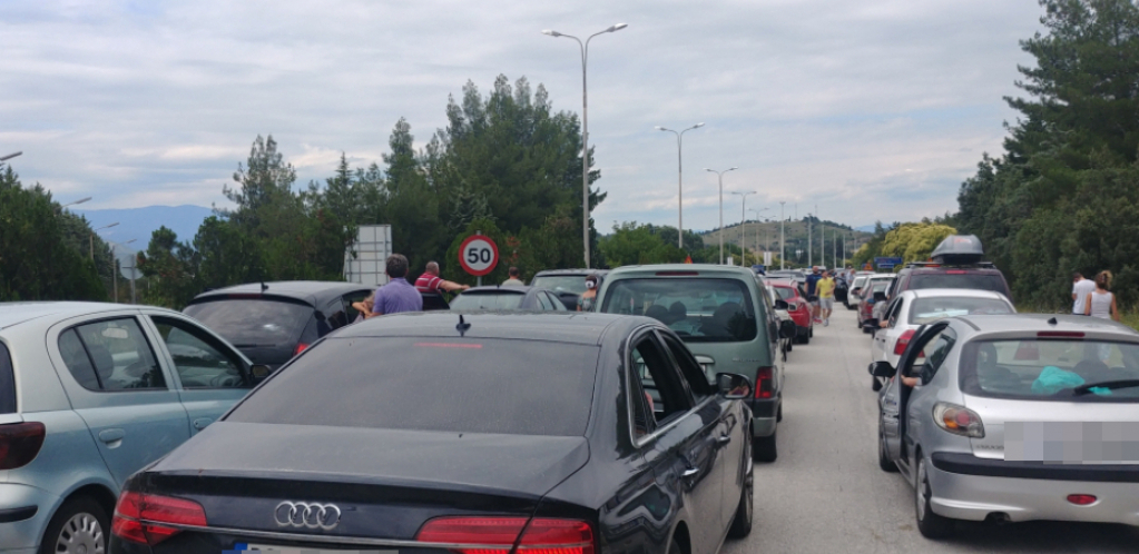 GRČKA UVELA NOVE MERE! Primenjivaće se dva puta nedeljno!