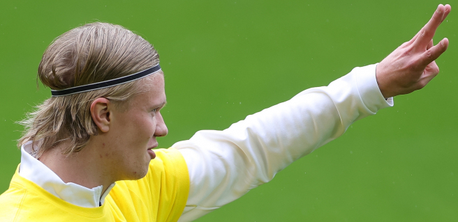 SPISKAO POLA MILIONA NA VEČERU Haland se oglasio posle vesti iz Grčke (FOTO)