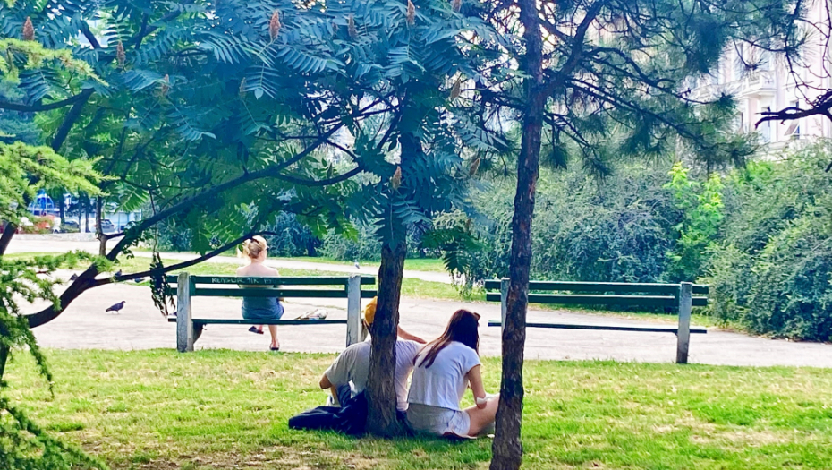 DANAS OBLAČNO I TOPLO Novi tropski talas stiže u Srbiju, posle pljuskova vrućina!