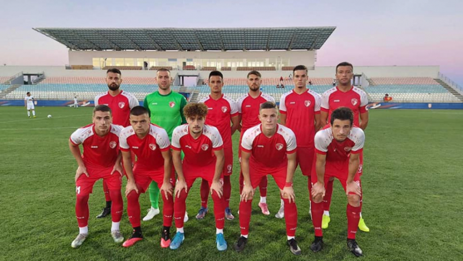 RADNIČKI 1923 SE UIGRAVA U STAROJ PAZOVI  Prvog dana poraz od šampiona Crne Gore