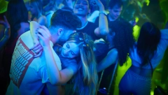 DROGA ZA SILOVANJE STIGLA U SRBIJU! Devojke budite na oprezu: Dovoljna je samo jedna kap da postanete žrtva, a lice silovatelja se briše!