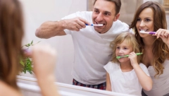 Zdravlje zuba je ključno: Ovo su prirodna rešenja za njihovo jačanje, koja su korisna i u borbi protiv karijesa