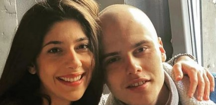 STIŽU RODE Mladi glumački par očekuje prinovu, lepe vesti podelili sa porodicom i bliskim prijateljima