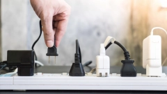 DOLIJAJILI KRADLJIVCI  Iz zgrade ukrali dovodni kabl za struju