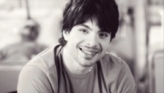 TOŠETOVA MENADŽERKA ZANEMELA Ljiljana Petrović nije očekivala ovo pitanje o njemu, 14-ta godina od tragične pogibije, a bol ne jenjava