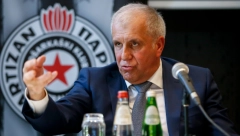 "GROBARI" MOGU DA ODAHNU! Obradović otkrio šta mu je Mur rekao o povredi