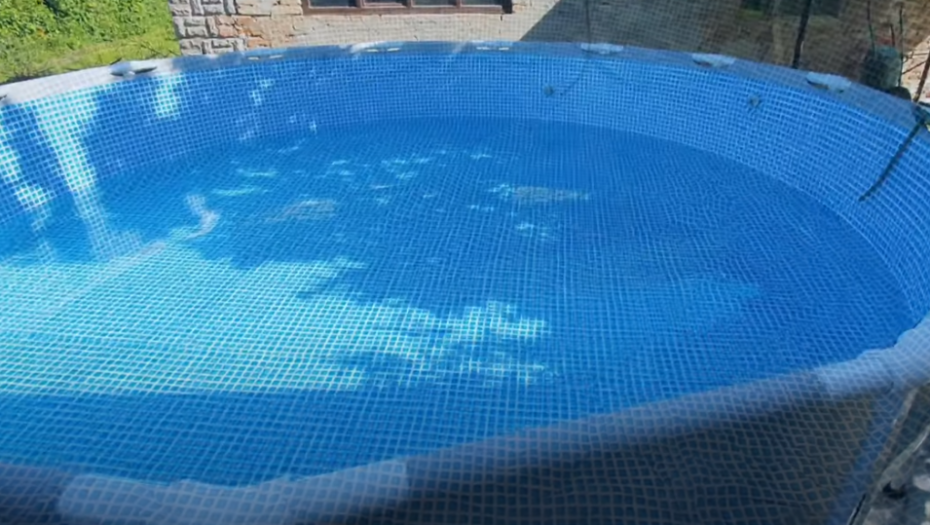 KAZNE ZA ONE KOJI PUNE BAZENE KOD KUĆE Stiglo upozorenje iz javno komunalnog preduzeća