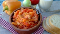 LAGANO LETNJE JELO OD SEZONSKOG POVRĆA - Sataraš, srpski specijalitet na kome su odrasle generacije