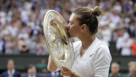 POČINJE MOJ NAJTEŽI MEČ U ŽIVOTU Simona Halep se oglasila posle doping skandala i izazvala veliku buru