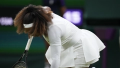 SERENA U SUZAMA NAPUSTILA TEREN! Slavna Amerikanka doživela veliki peh, morala da preda meč! (VIDEO)