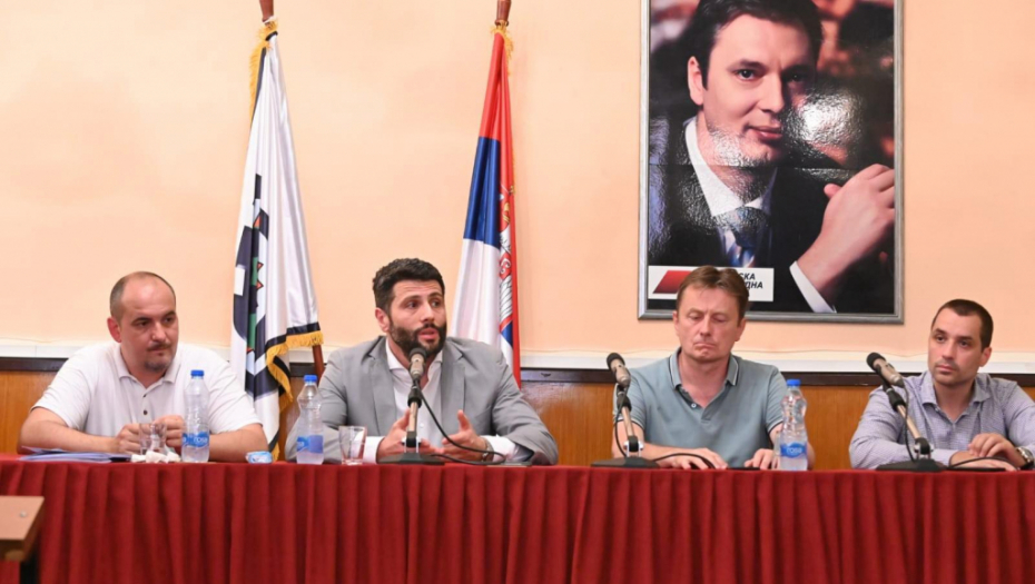 VUČIĆ VERUJE ŠAPIĆU: Ima ogromnu energiju, napravio je odličan program za Beograd