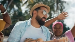 OVAKO BI 'FLAMINGOSI' ZVUČALI U 2021. GODINI! Ognjen Amidžić novom pesmom odao čast svemu što su Marinko Madžgalj i on napravili (VIDEO)