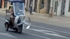 BIZARNO VOZILO U CENTRU BEOGRADA! Svi se pitaju čemu mu služi propeler!