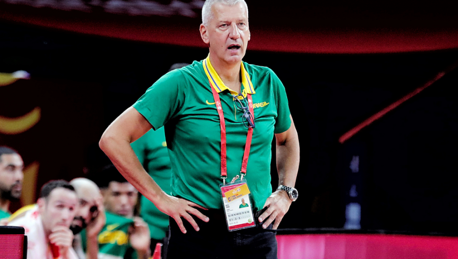 NEPONOVLJIVI I JEDINSTVENI Aco Petrović oduševljen navijačima Partizana i atmosferi koju prave u "Areni"