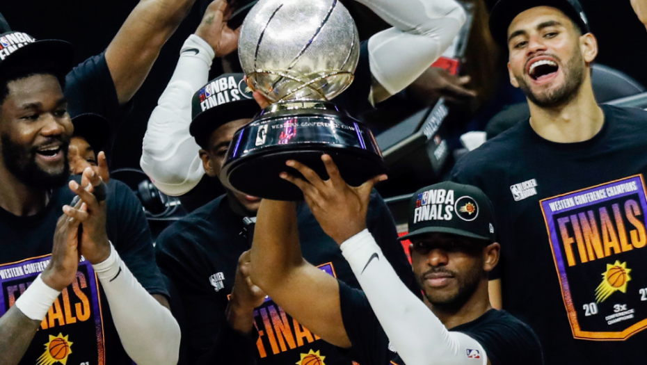 SJAJNI KRIS POL Predvodio Finiks do ubedljive pobede, da li je vreme za NBA titulu?