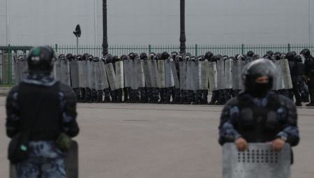HAPŠENJA U RUSIJI NA NEZAKONITIM SKUPOVIMA Privedeno 1 311 ljudi na protestima protiv mobilizacije