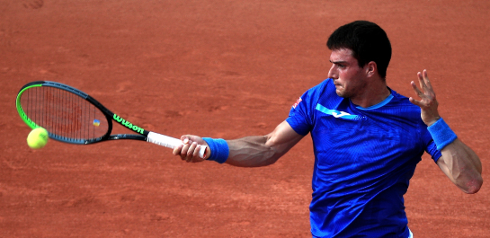 DEBITANT PRETI NOVAKU Španac izbacio 13. nosioca, nećete verovati kakve je poteze izvodio (VIDEO)