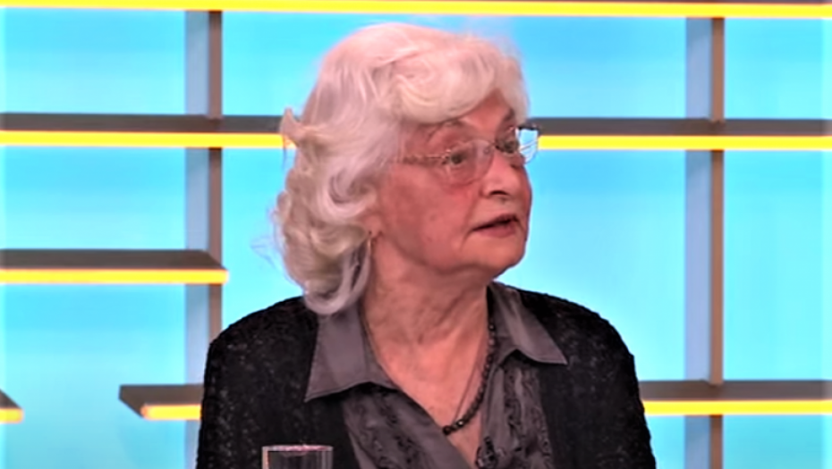 GLIGIĆ OŠTRO REAGOVALA NA PITANJE O TREĆOJ DOZI Virusološkinja pomenula delta soj, ali i Novaka Đokovića: Kako možete to da me pitate!?