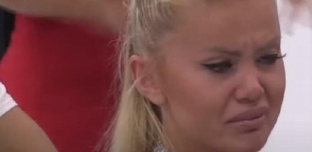 NAKON JEZIVIH PRETNJI SMRĆU! Oglasila se Sanja Stanković, zadrugarka van sebe zbog stravičnih poruka, mora hitno u policiju!
