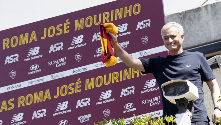 KUĆA SE GRADI OD TEMELJA Murinjo doveo prvo pojačanje u Romu (FOTO)