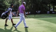 VIC DANA Mujo se uzvrteo po kući pa reče, a kad je zatražio od Fate čarape za golf, urnebes...
