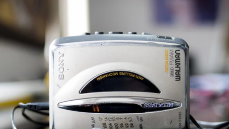 OBELEŽIO JE DETINJSTVO MNOGIH GENERACIJA Čuveni muzički uređaj proslavio 42. rođendan