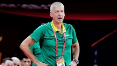 HRVAT NAPUSTIO KLUPU! Petrović nije više selektor Brazila, vodiće "samo" Pezaro!